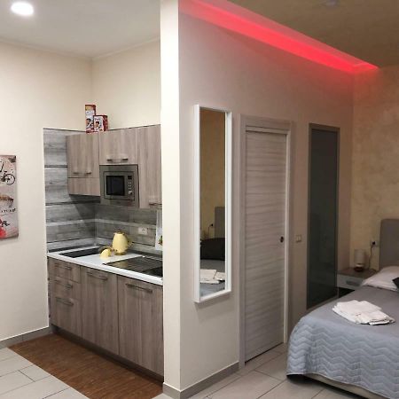 Room25Mq Picasso Cercola Kültér fotó
