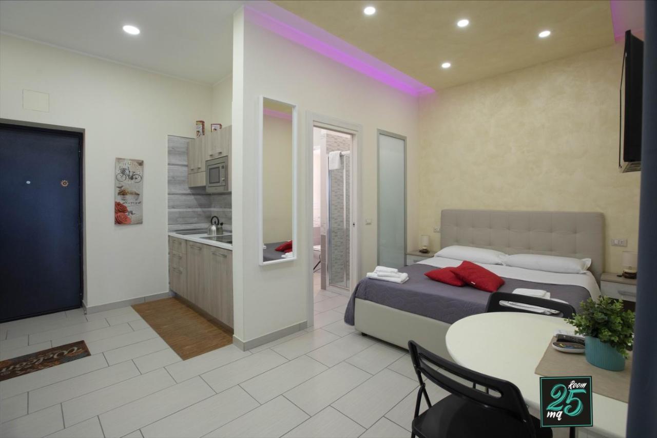 Room25Mq Picasso Cercola Kültér fotó