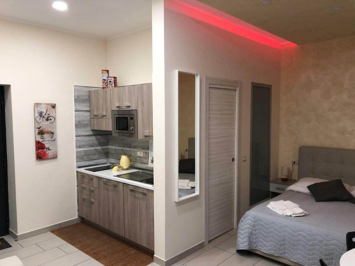 Room25Mq Picasso Cercola Kültér fotó